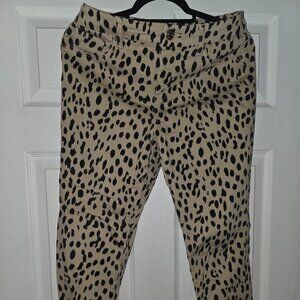 Chicos Cheetah, stretch slim fit pants